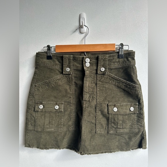 American Eagle Outfitters Dresses & Skirts - American Eagle Outfitters Olive Corduroy Cargo Skirt